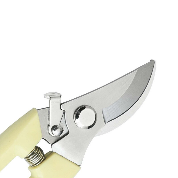 Foarfec vie maner alb YETI MX302