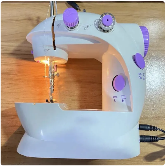 Masina de cusut electrica cu pedala Mini Sewing Machine SM-202A
