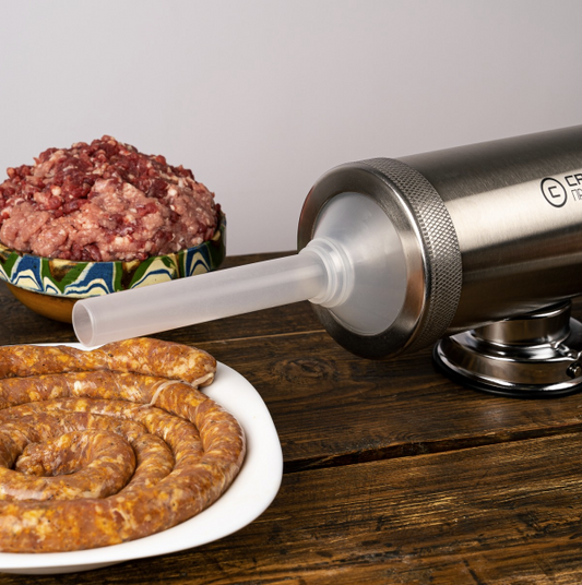 Aparat de facut carnati, 3 kg, inox, ventuza fixare, 3 palnii incluse