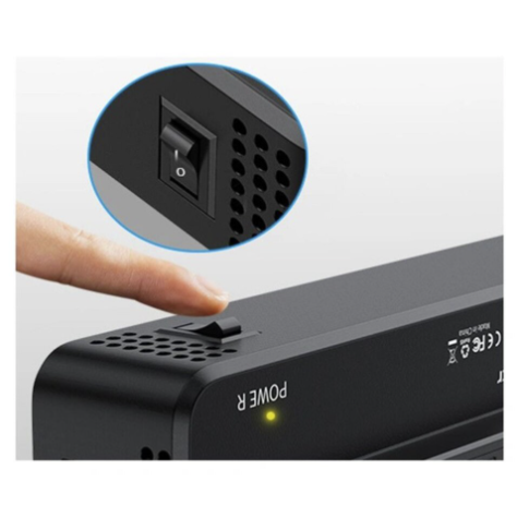 Invertor curent auto 300W 12V/220V USB Q-CC8200