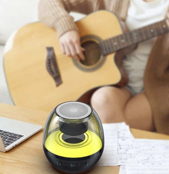 Mini boxa portabila cu extra bass RGB sunet 360 HD bluetooth Q YXB150