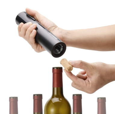 Set tirbuson electric pentru sticle de vin 4 accesorii cutter pentru taierea sigiliului aerator dop cu pompa vid