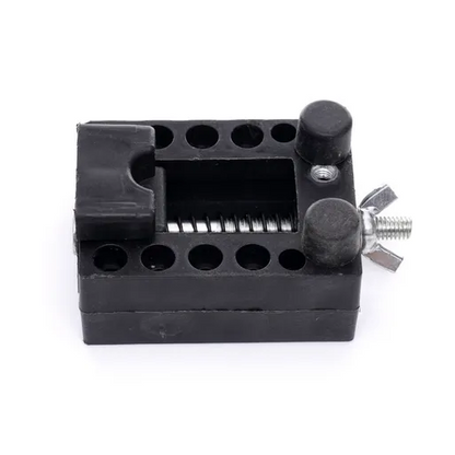 TRUSA PENTRU REPARAT CEASURI, 13 PIESE, SURUBELNITE, PENSETA, CHEIE, HUSA