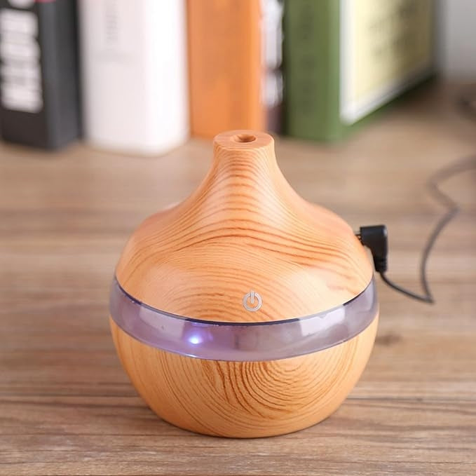 UMIDIFICATOR AROME PENTRU CAMERA + CADOU SET 4 ULEIURI ESENTIALE PENTRU AROMATERAPIE, 4 X 10 ML