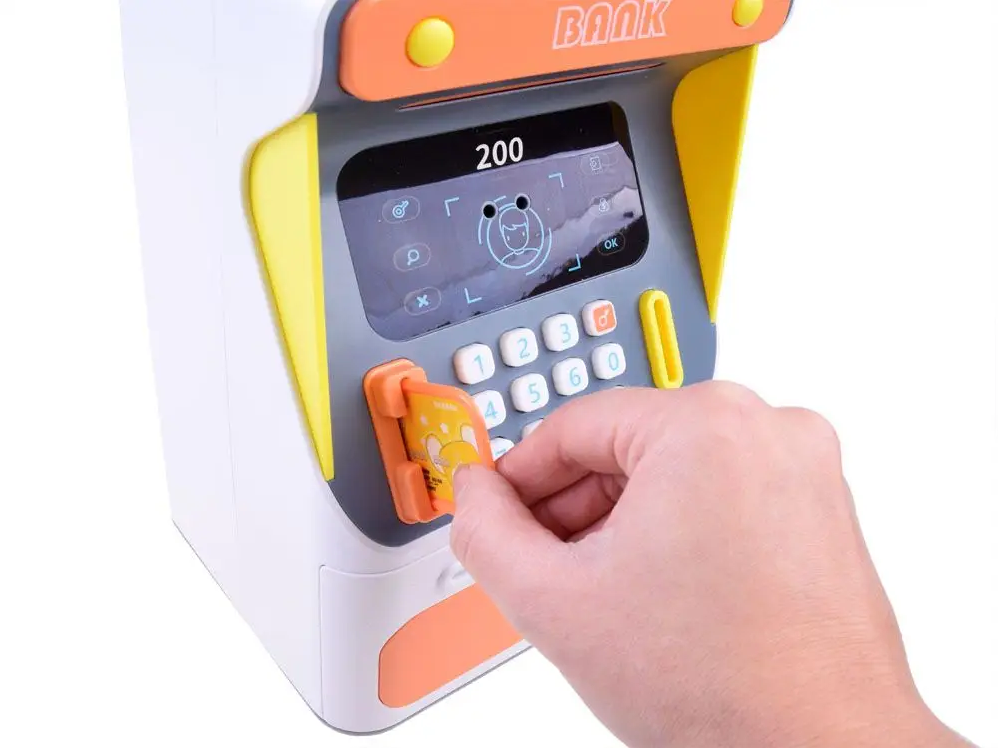 Jucarie interactiva ATM si senzor de recunoastere a fetei