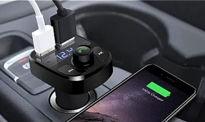 Modulator Fm auto Xd8 cu functie Bluetooth Mod Bt cu doua porturi Usb microSd Negru