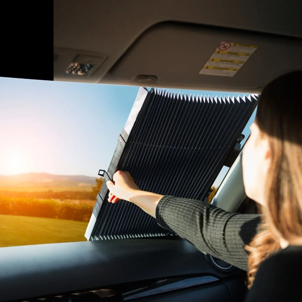 COPERTINA PARASOLAR AUTO IMPOTRIVA RAZELOR UV, FIXARE PRIN VENTUZE