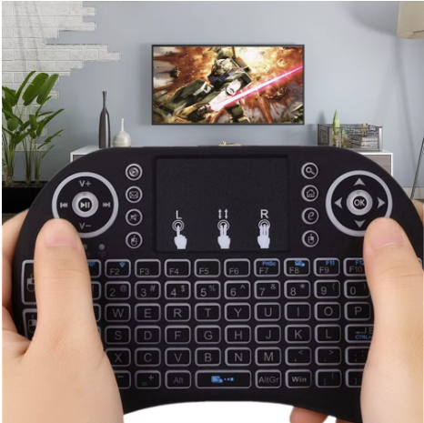 Tastatura Mini Wireless Q K07 cu Touchpad 2.4 GHz Iluminare RGB 7 Culori