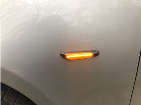 SET 2 LAMPI SEMNALIZARE ARIPA LED DINAMICE BMW