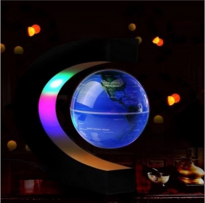 Glob pamantesc plutitor care leviteaza cu suport luminat colorat