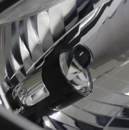 Set 2 Becuri Auto H4 A7 Canbus 2 Faze 30000lm/Set temperatura 6000K