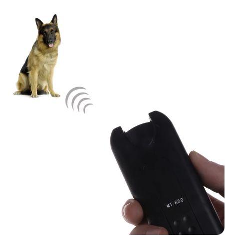 Aparat cu ultrasunete impotriva cainilor Dog Chaser