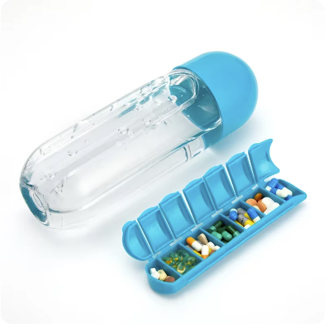 Sticla de apa cu organizator de pastile 600 ml