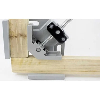 Menghina unghi 90 grade 68 mm Presa cu maner