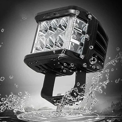 Proiector 45W Stroboscop Galben pe Laterale