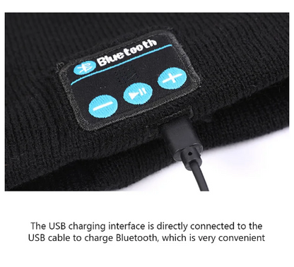 Caciula cu casti bluetooth incorporate si microfon handsfree