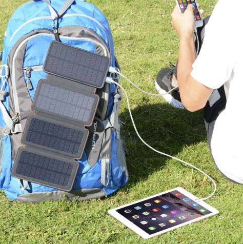 Baterie externa cu 4 panouri solare, 2 Port-uri USB si functie lanterna