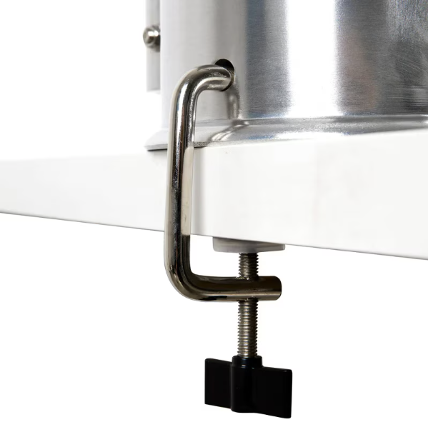 Aparat vertical de umplut carnati, capacitate 6 kg, inox, 5 palnii incluse